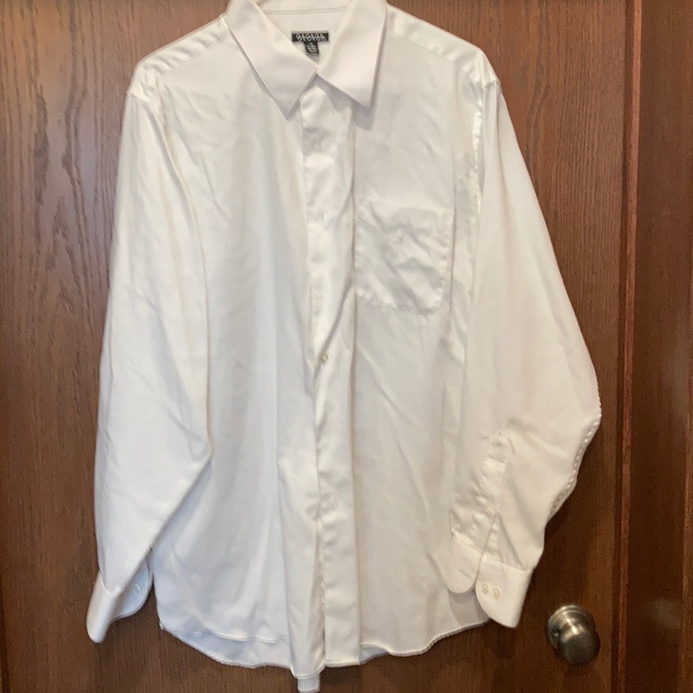 Men’s dress shirt